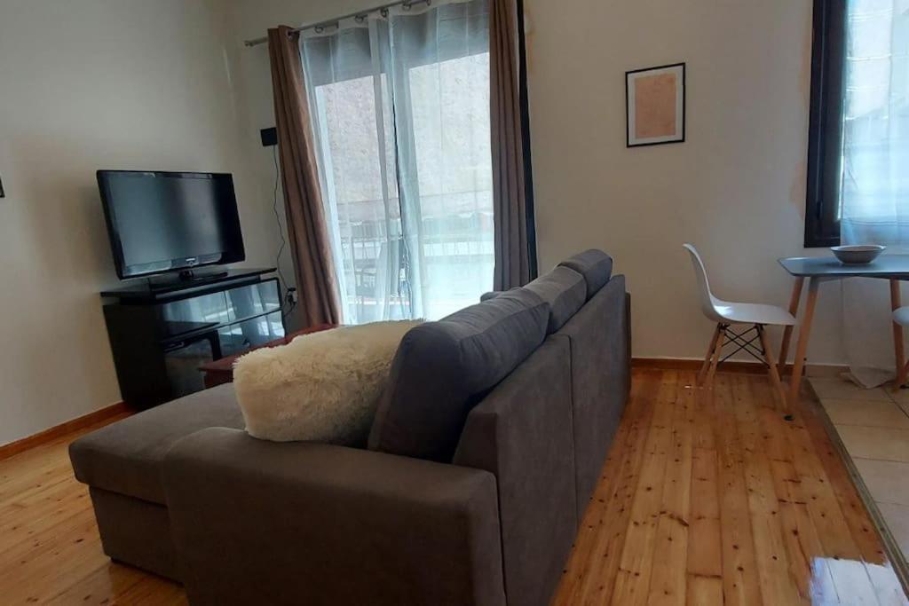 Spacious Beauty In Athens, 55M2, Metro 7' Exterior photo
